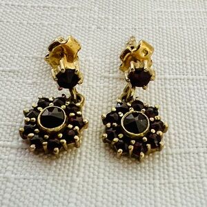 Vintage / Rare G~900 Garnet Earrings ( 21.6 K )